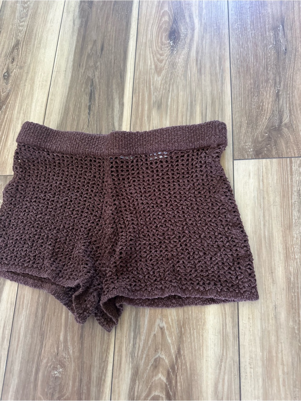 Abercrombie & Fitch Brown Knit Crochet High-Waist Shorts size medium - Picture 3 of 5